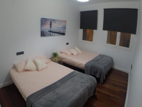 Apartamentos Céntricos y Modernos Condo in Logrono