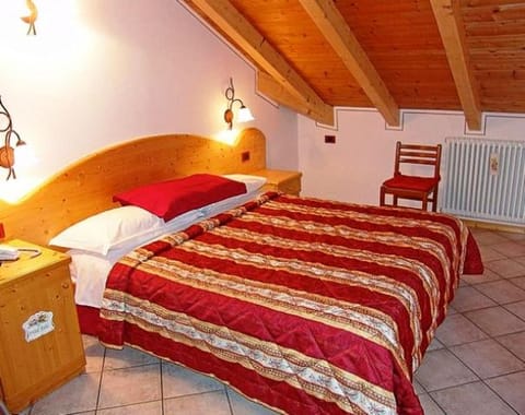 Jolly B&B - Affittacamere Pensão in Dimaro