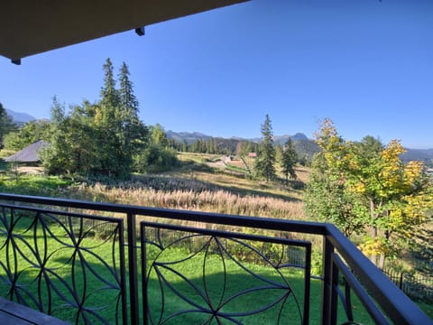 View (from property/room), Mountain view