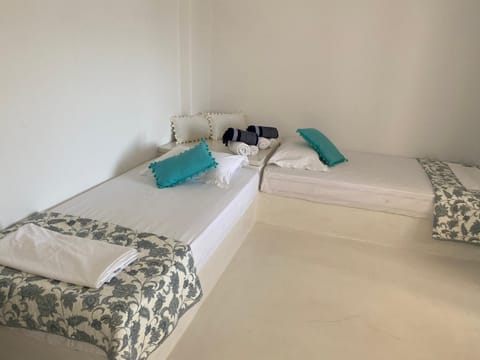 Krios Luxury Suites House in Paros