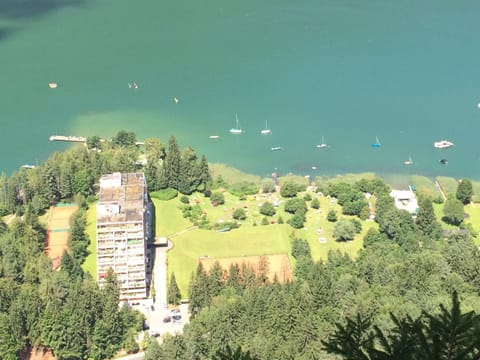 Seewohnung am Ossiacher See direkt an der Gerlitzen Condo in Villach