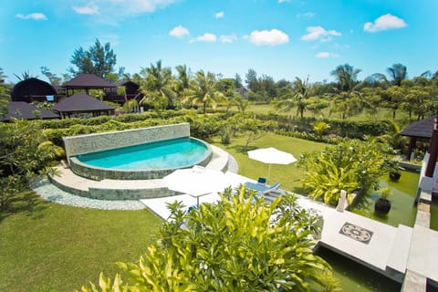 Natural landscape, Garden view, Pool view, Swimming pool, sunbed