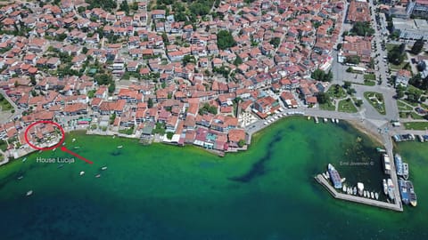 House Lucija Alojamiento y desayuno in Ohrid