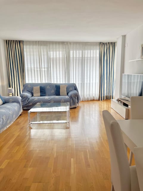 Ancora Frontbeach Luxury Apartment Condominio in Tossa de Mar