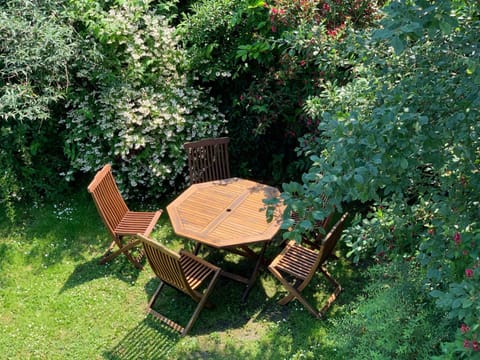 Garden, Balcony/Terrace