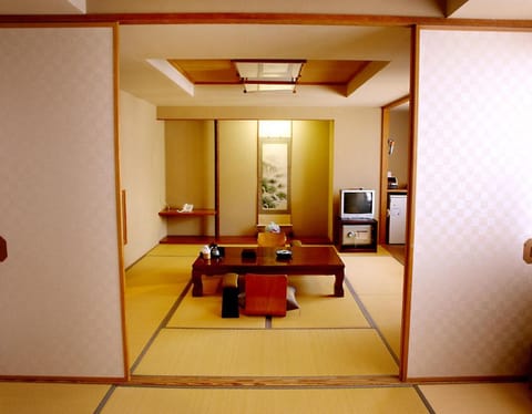 Oyado Kiyomizuya Ryokan in Hokkaido Prefecture