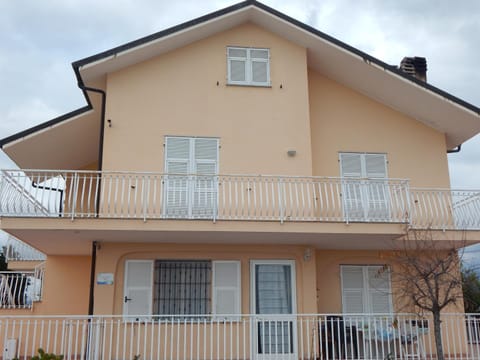 Property building, Facade/entrance, View (from property/room), Balcony/Terrace