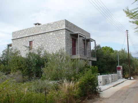 Thelgi House in Messenia