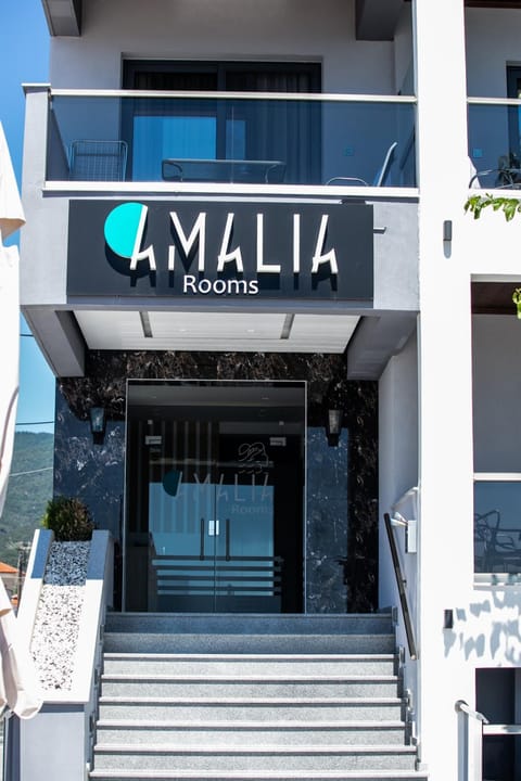 Amalia Rooms Sea View Condo in Decentralized Administration of Macedonia and Thrace