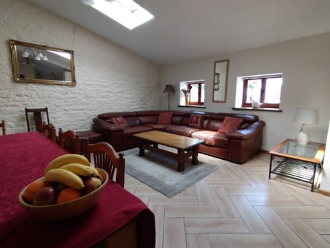 Tyncellar Farm holiday cottages House in Wales