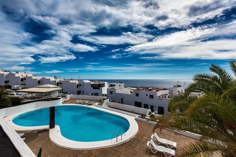 Pool view, Sea view, Swimming pool