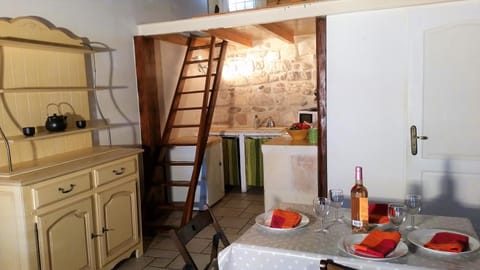 Luclem Condominio in Arles