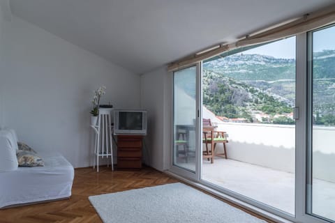 Apartment Matijas Apartment in Dubrovnik-Neretva County