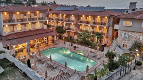 Property building, Night, Pool view, sunbed