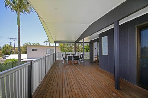 Red Door Beach House House in Marcoola