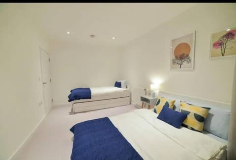 London Guest Room Vacation rental in London Borough of Ealing