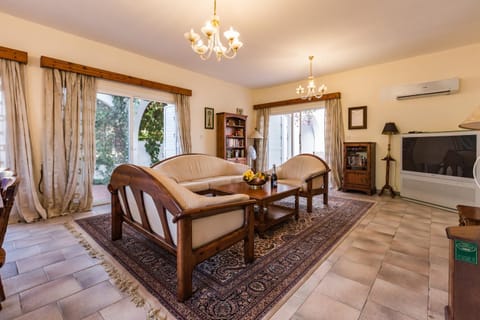 Villa Papaya Residence Chalet in Paphos