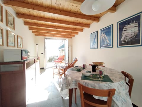 Monia House Sea View Wohnung in Levanto