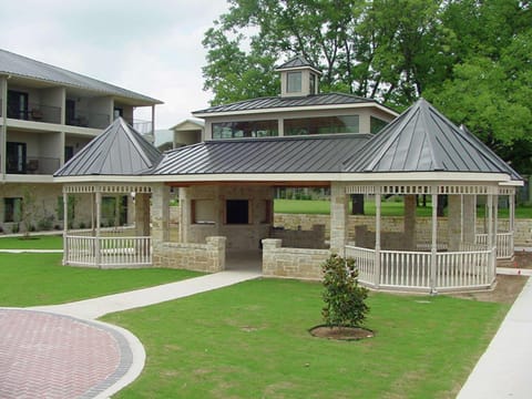 Inner courtyard view