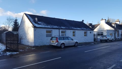 Property building, Street view