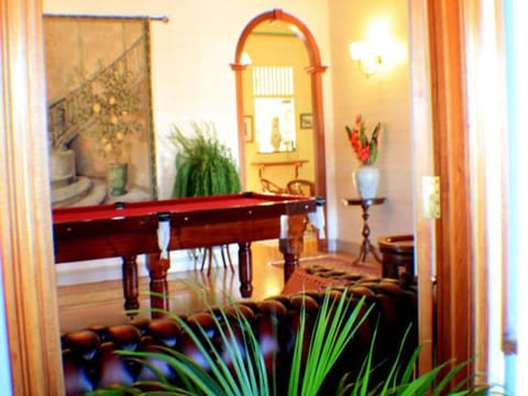 Classique Bed & Breakfast Bed and Breakfast in Townsville