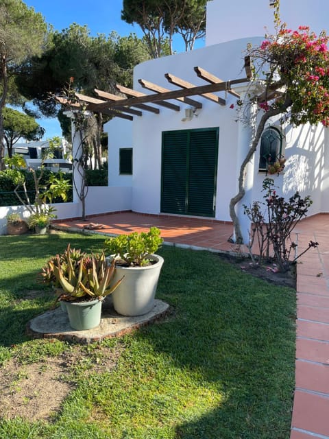 Algarvila House in Quarteira