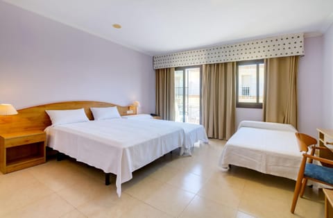 Duerming Montalvo Playa Hotel Hotel in O Morrazo