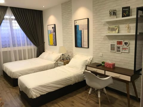 W boutique 10pax with family karaoke Vacation rental in Ipoh