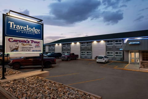 Travelodge by Wyndham Blairmore Motel in Crowsnest Pass