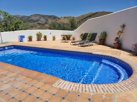 Patio, Natural landscape, Mountain view, Pool view, Swimming pool, sunbed