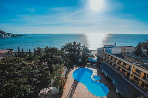 Beach, Sea view, Swimming pool