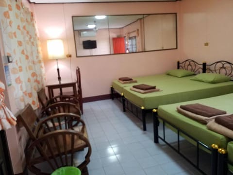 Punnpannsuk Hostel in Trat Changwat