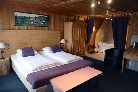 Gruyère Rooms Bed and Breakfast in Canton of Vaud