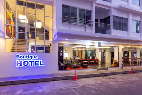 Grand Sunset Hotel Phuket Hotel in Karon
