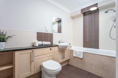 Carrick Retreat - Donnini Apartments Apartment in Ayr