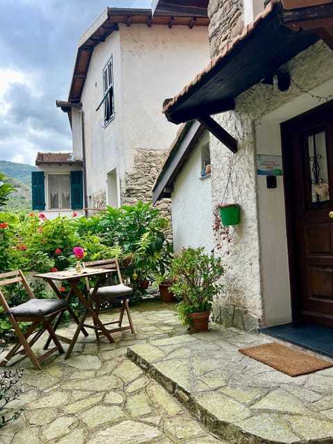 Property building, Patio