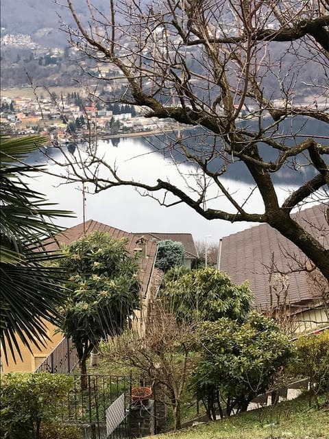 Facade/entrance, Garden view, Lake view, Mountain view