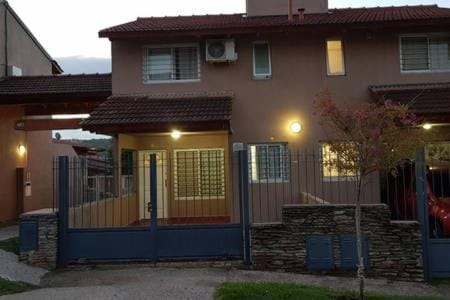 Duplex a mts del Rio con Aire Acond House in Villa Carlos Paz