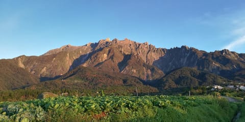 Natural landscape, Mountain view, Sunrise