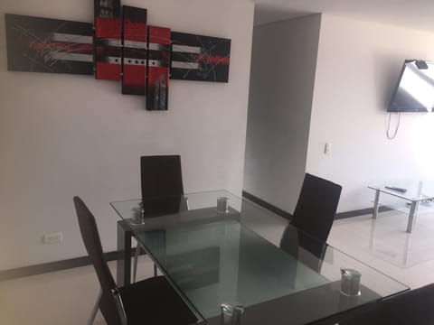 Apartamento relajante , exclusivo, moderno e iluminado ,Sabaneta ,Medellín Condo in Sabaneta