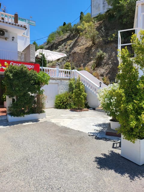 Pension los Verdiales Bed and Breakfast in La Herradura