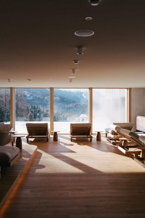 Spa and wellness centre/facilities