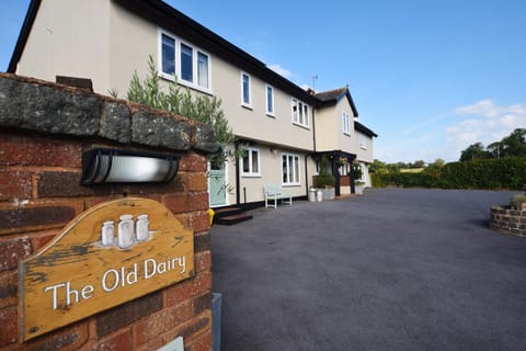 The Old Dairy B&B Bed and Breakfast in Lympstone