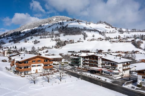 Property building, Winter