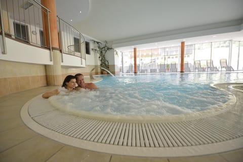 Hot Tub, Spa and wellness centre/facilities, Swimming pool