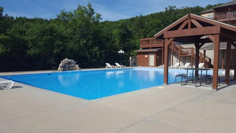 Rockwood Condos on Table Rock Lake With Boat Slips Apartahotel in Indian Point