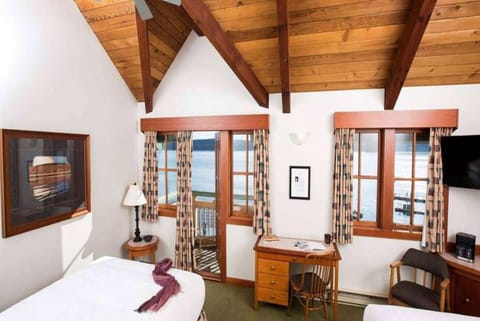 Painter's Lodge, Trademark Collection by Wyndham Resort in Campbell River