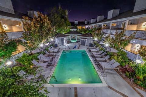 Night, Garden, Garden view, Pool view, sunbed