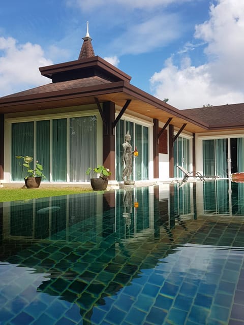 Private Tropical Pool Villa with 18 meter Pool in Phuket Villa in Thep Krasatti