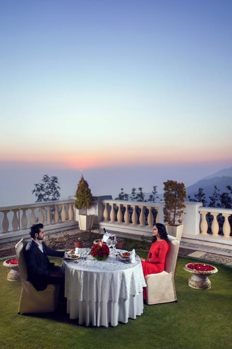 Jaypee Residency Manor Hotel in Uttarakhand